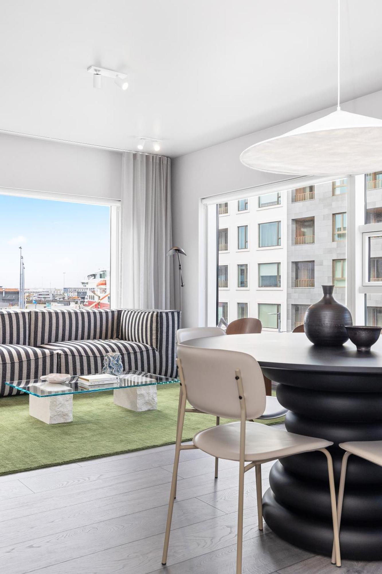 Harbour View 2Br & 2Ba City Center With Free Parking Reykjavík Kültér fotó
